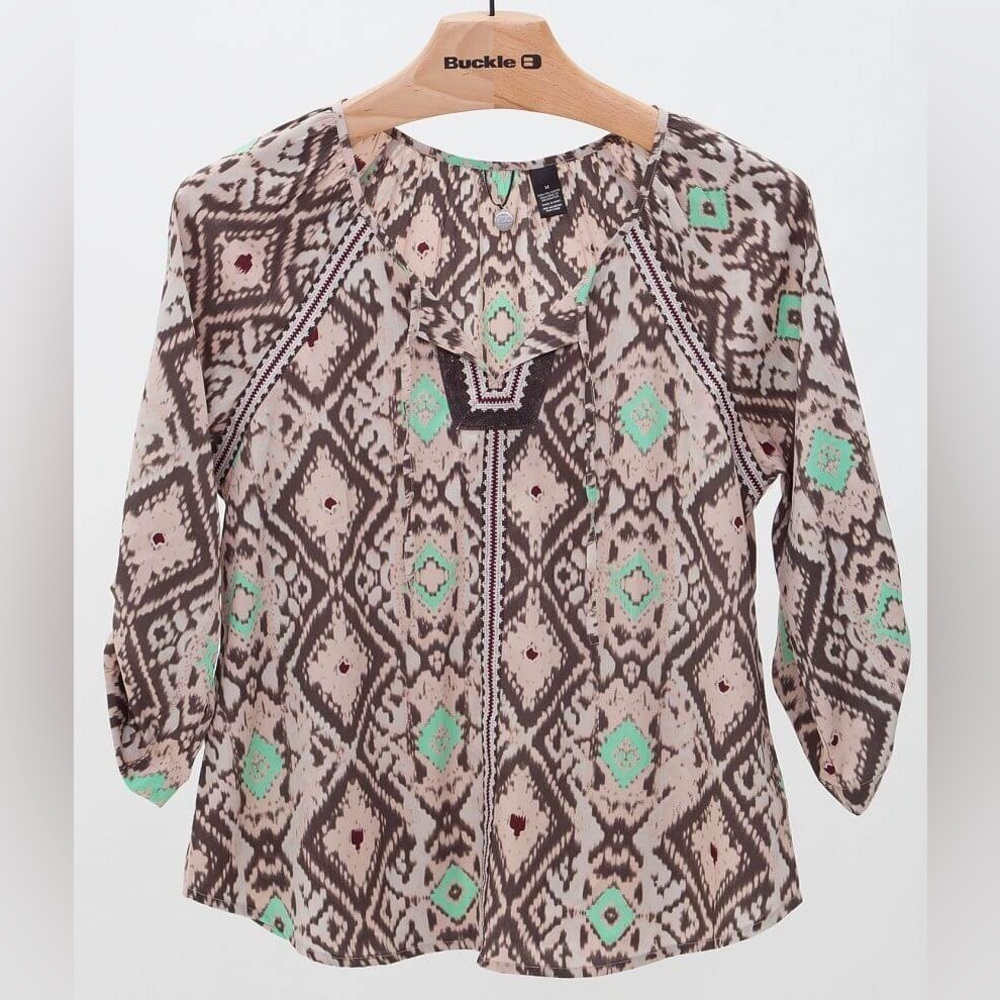BKE BOUTIQUE BOHO STYLE BLOUSE - Picture 2 of 5